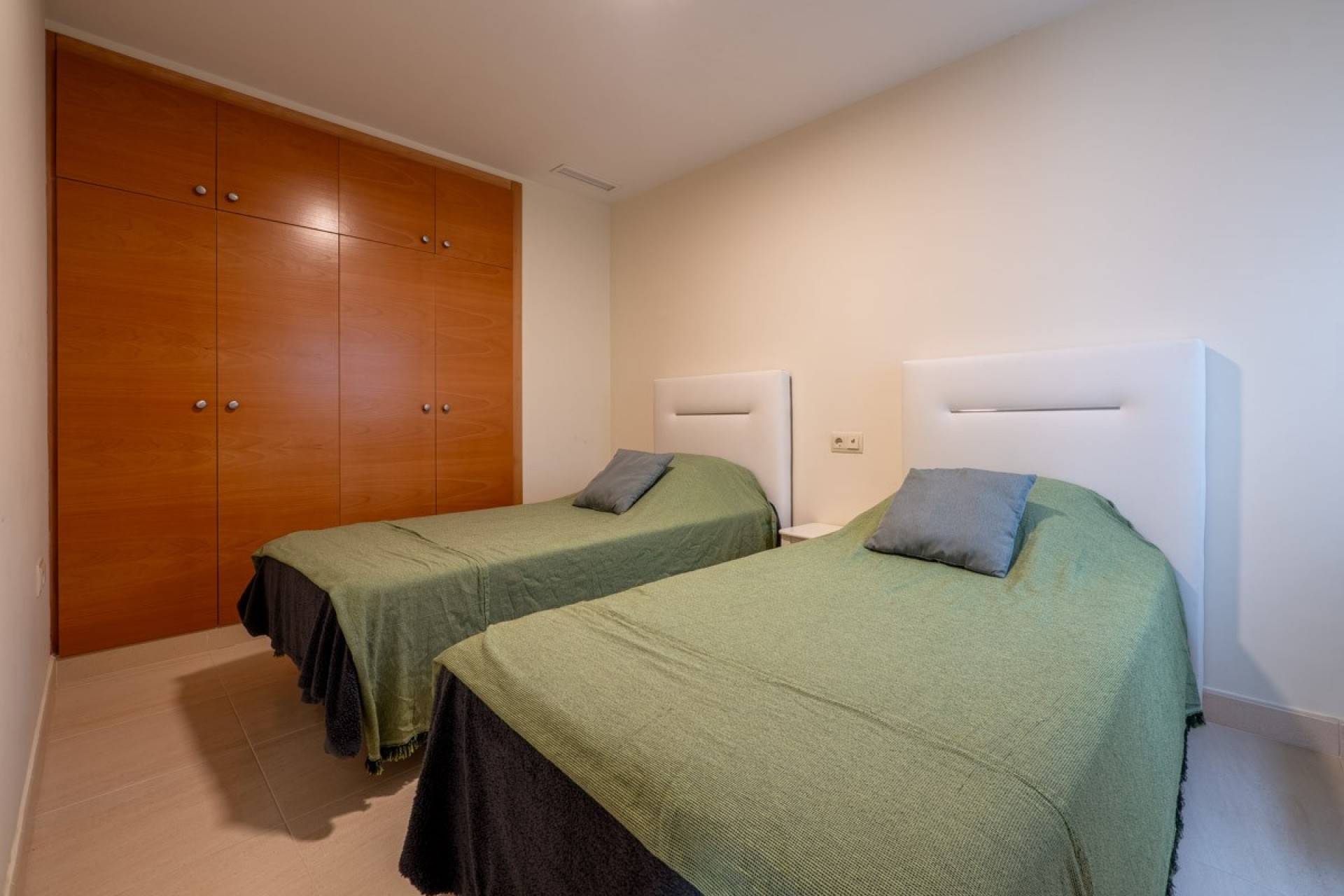 Reventa - Apartamento -
San Miguel de Salinas