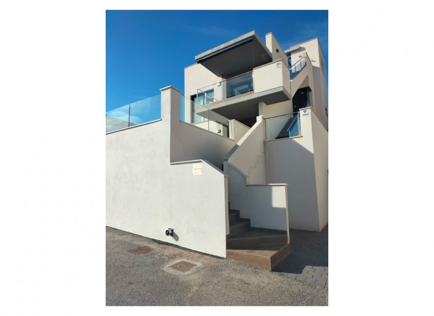 Reventa - Apartamento -
San Miguel de Salinas