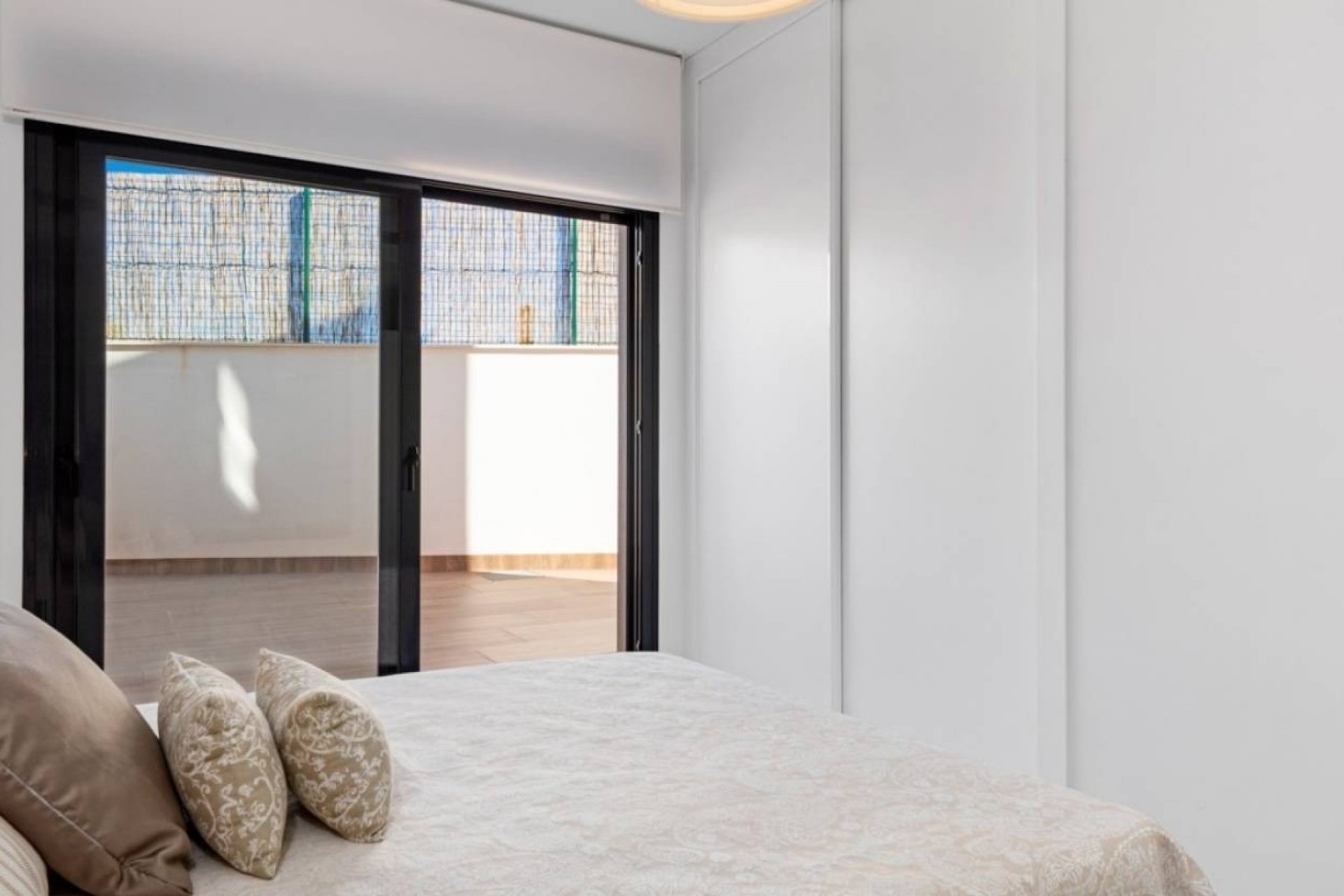 Reventa - Apartamento -
San Miguel de Salinas