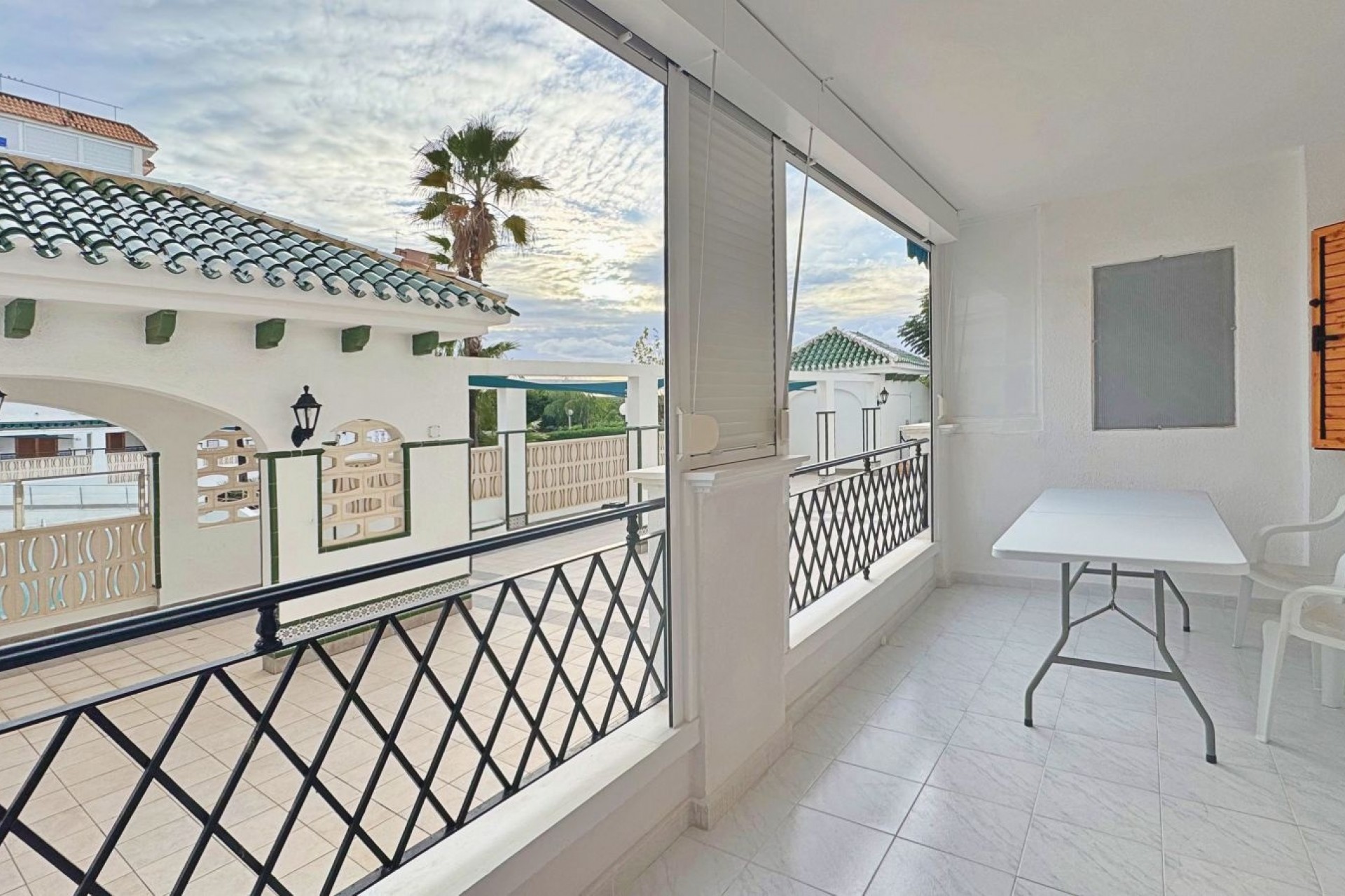 Reventa - Apartamento -
Torrevieja - La Mata