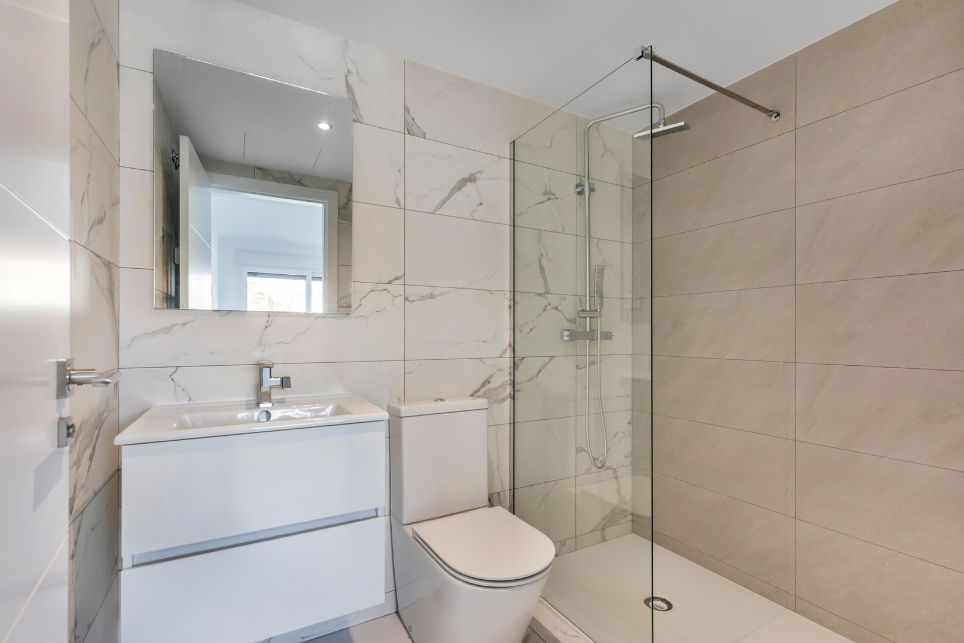 Reventa - Apartamento -
Torrevieja - Punta Prima