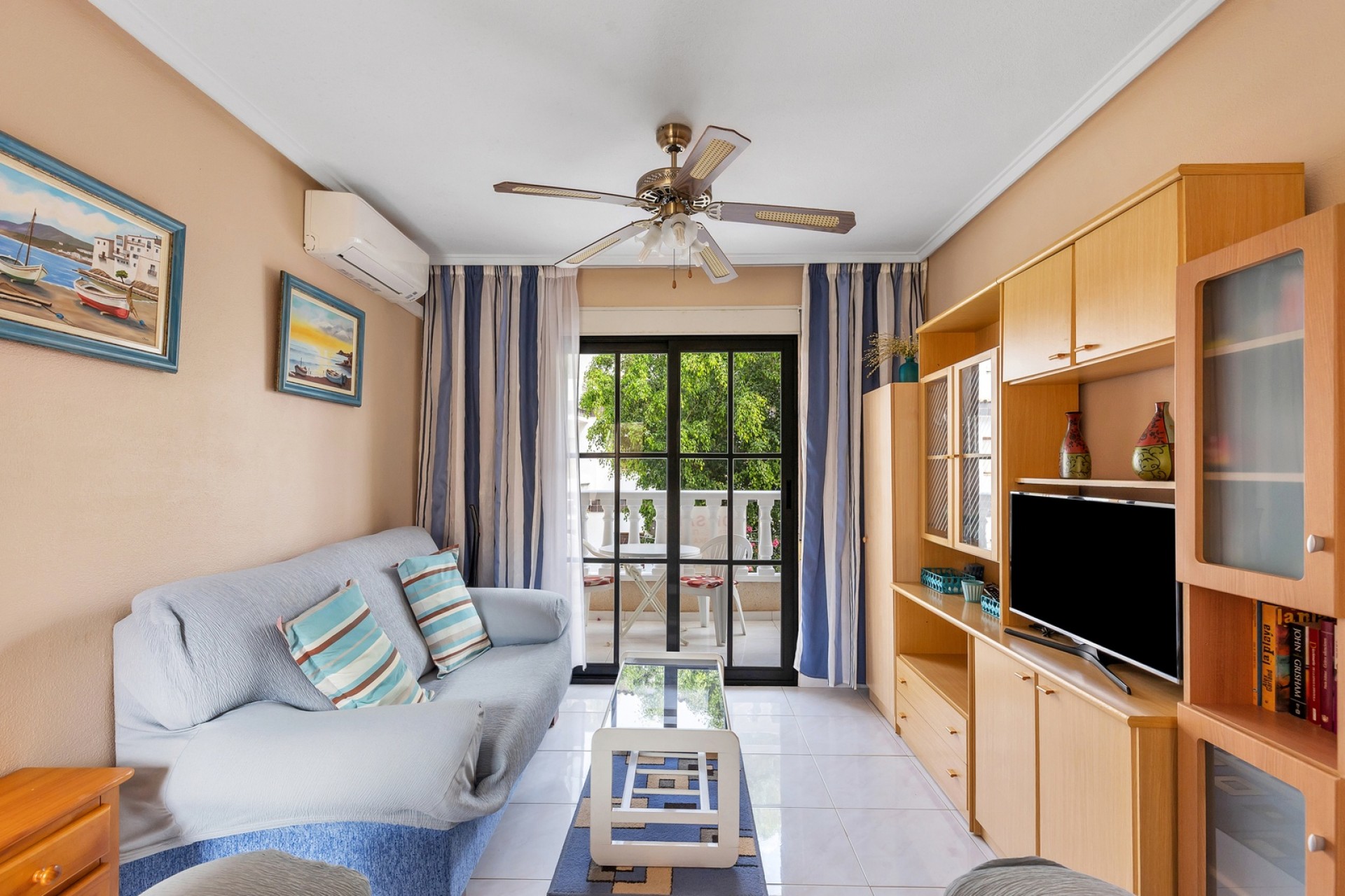 Reventa - Apartamento -
Torrevieja - Rocio del Mar