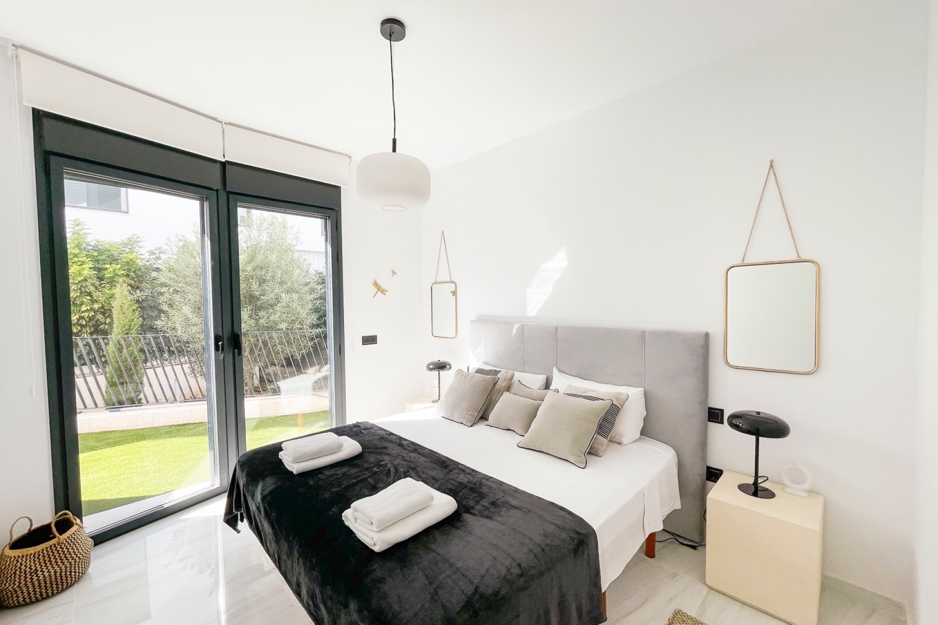 Reventa - Apartamento -
Villajoyosa - Playas Del Torres