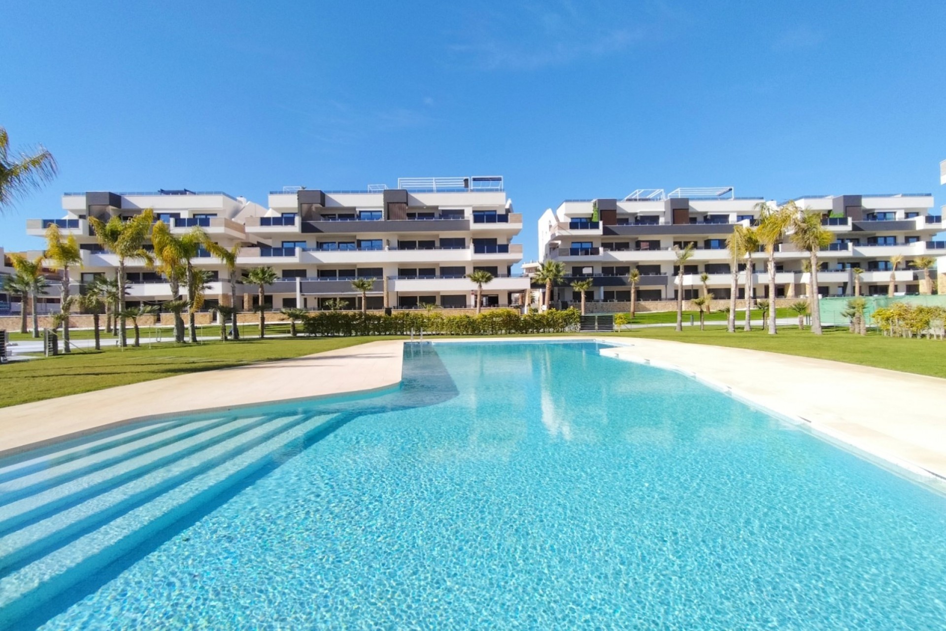 Reventa - Ático -
PLAYA FLAMENCA