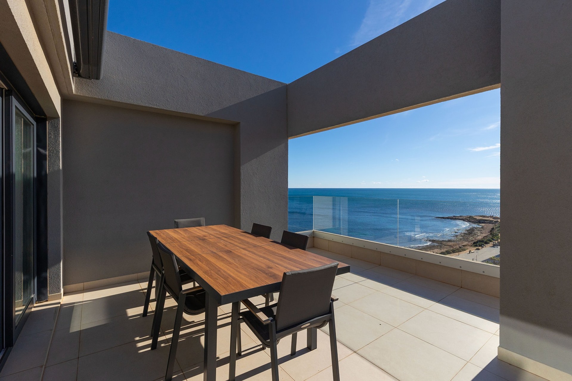 Reventa - Ático -
Torrevieja - Punta Prima