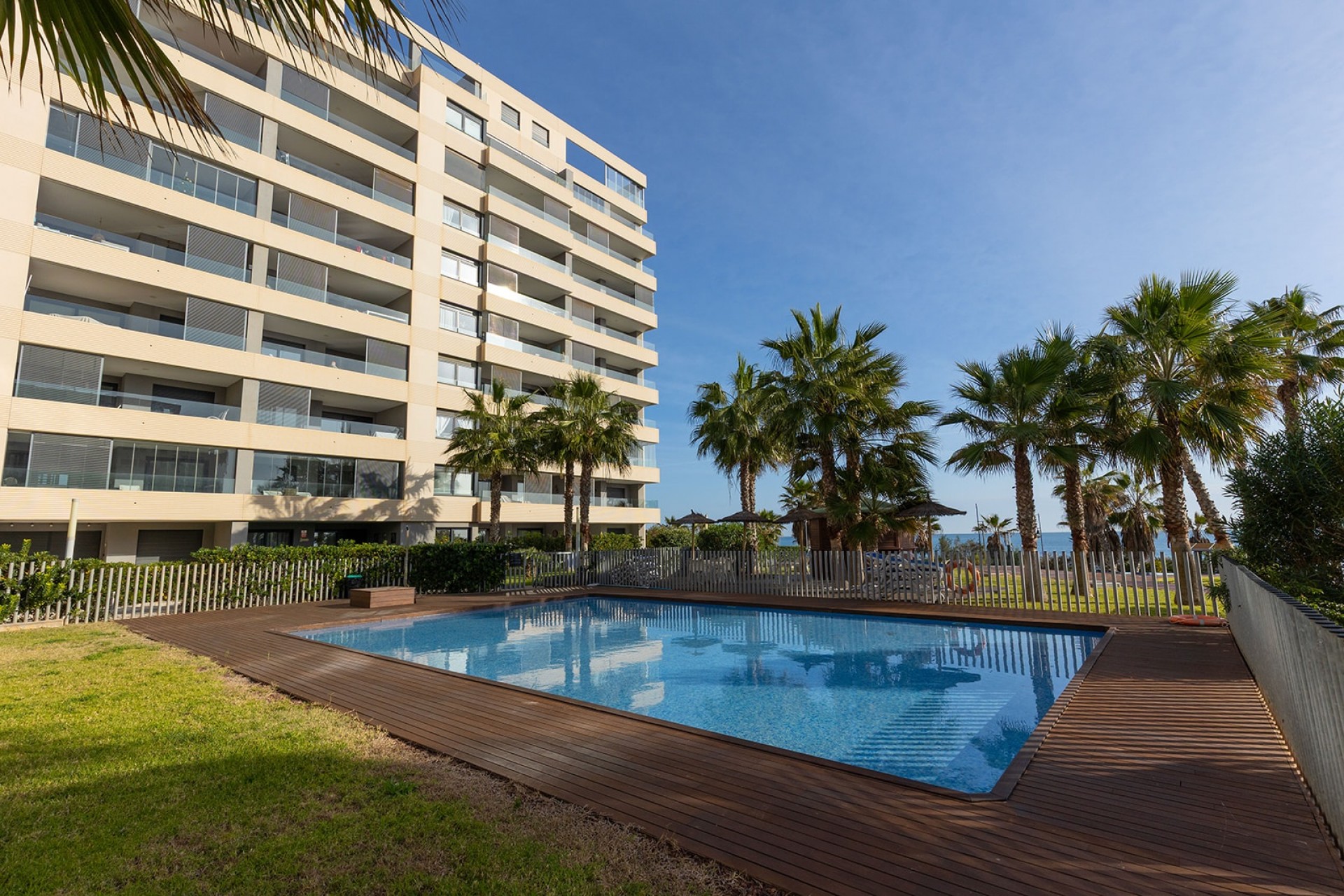 Reventa - Ático -
Torrevieja - Punta Prima