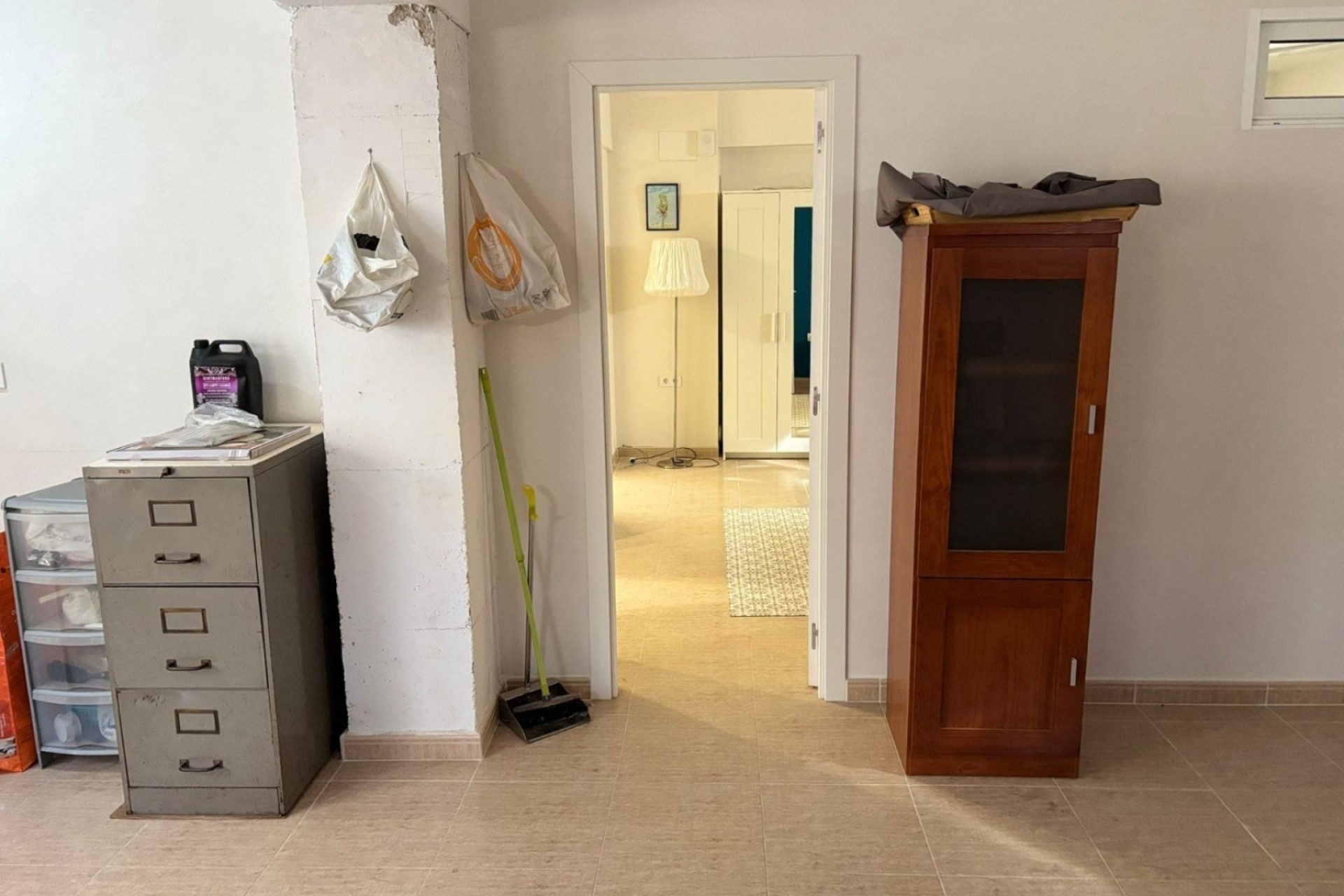 Reventa -  -
Avileses