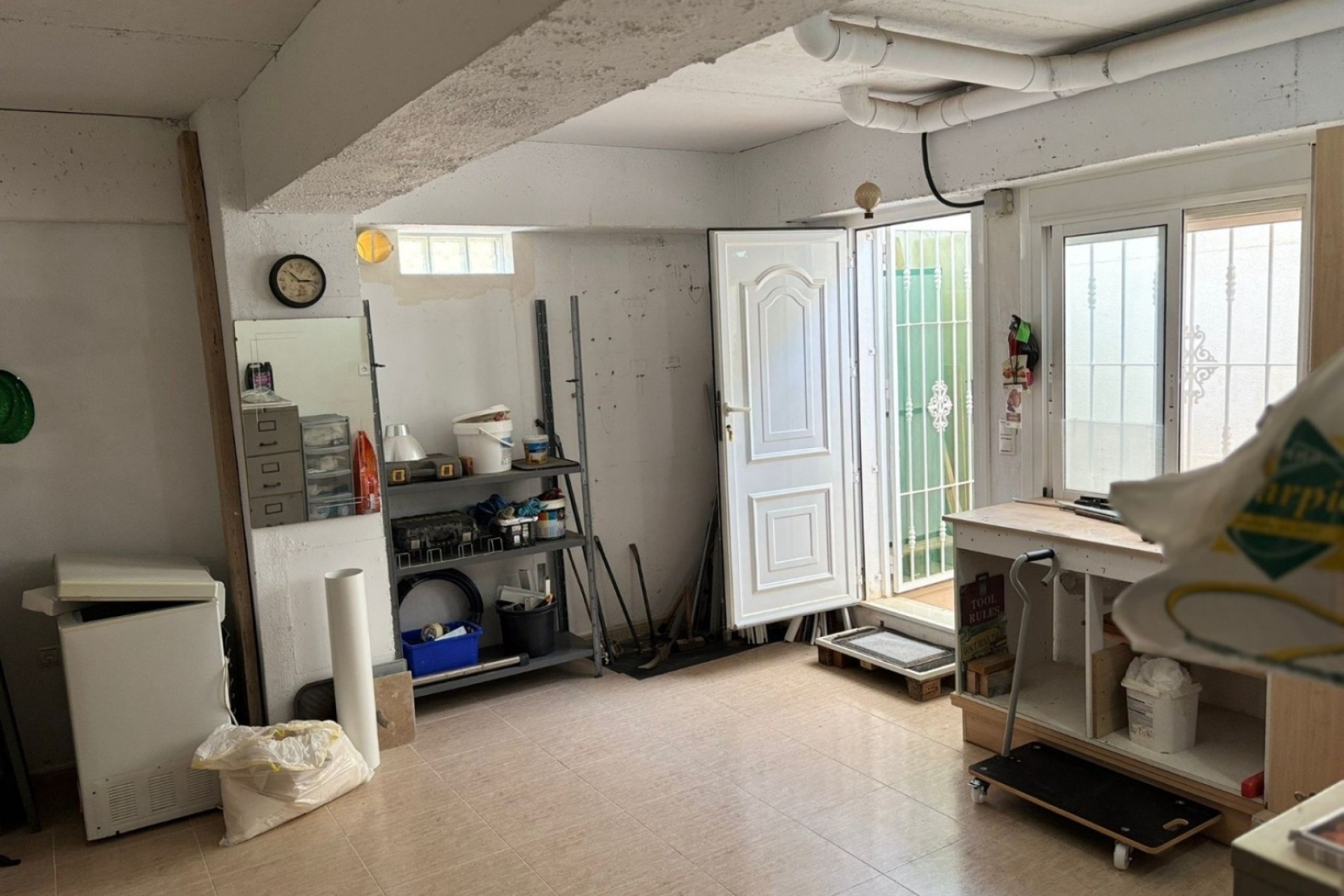 Reventa -  -
Avileses