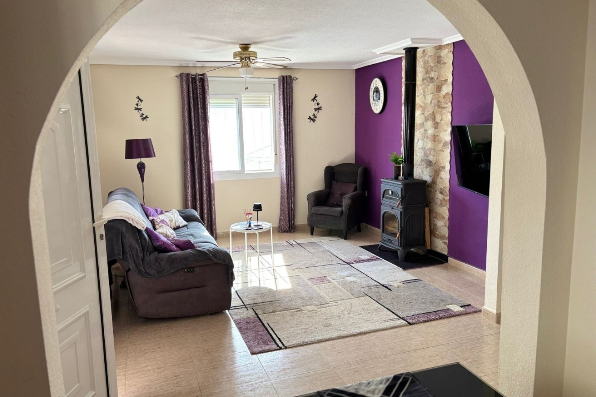 Reventa -  -
Avileses