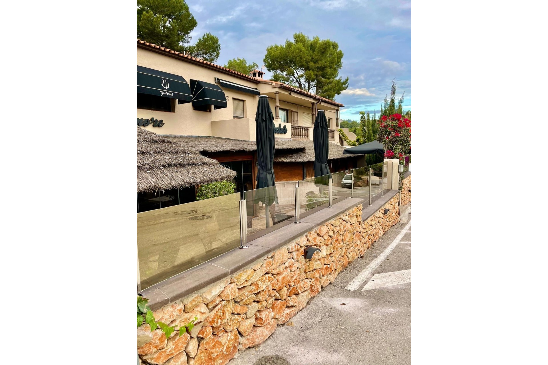 Reventa - Bar / Restaurante -
Moraira - Pinar del Advocat - Cometa