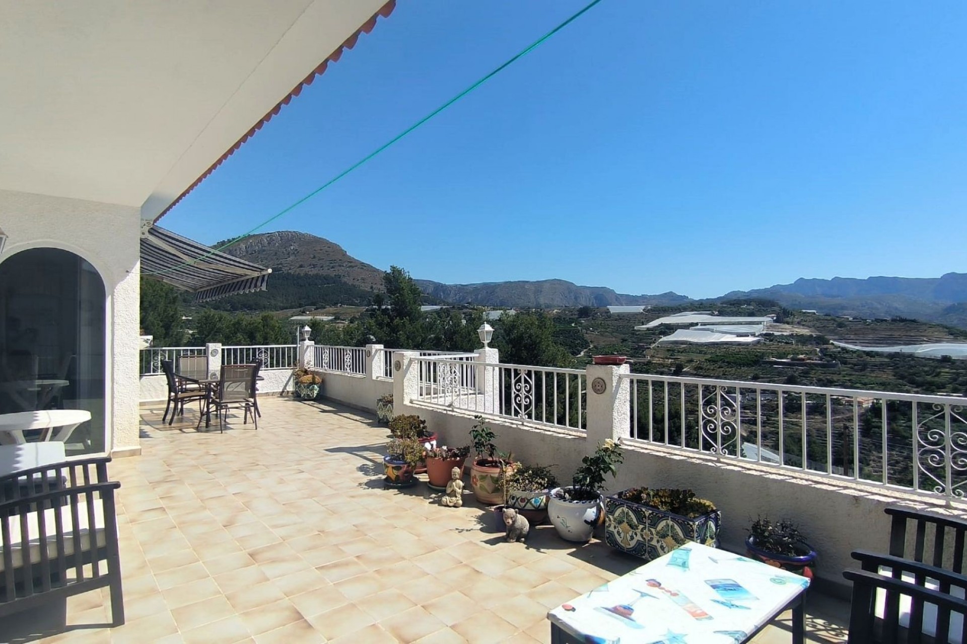 Reventa -  -
Callosa De Ensarrià