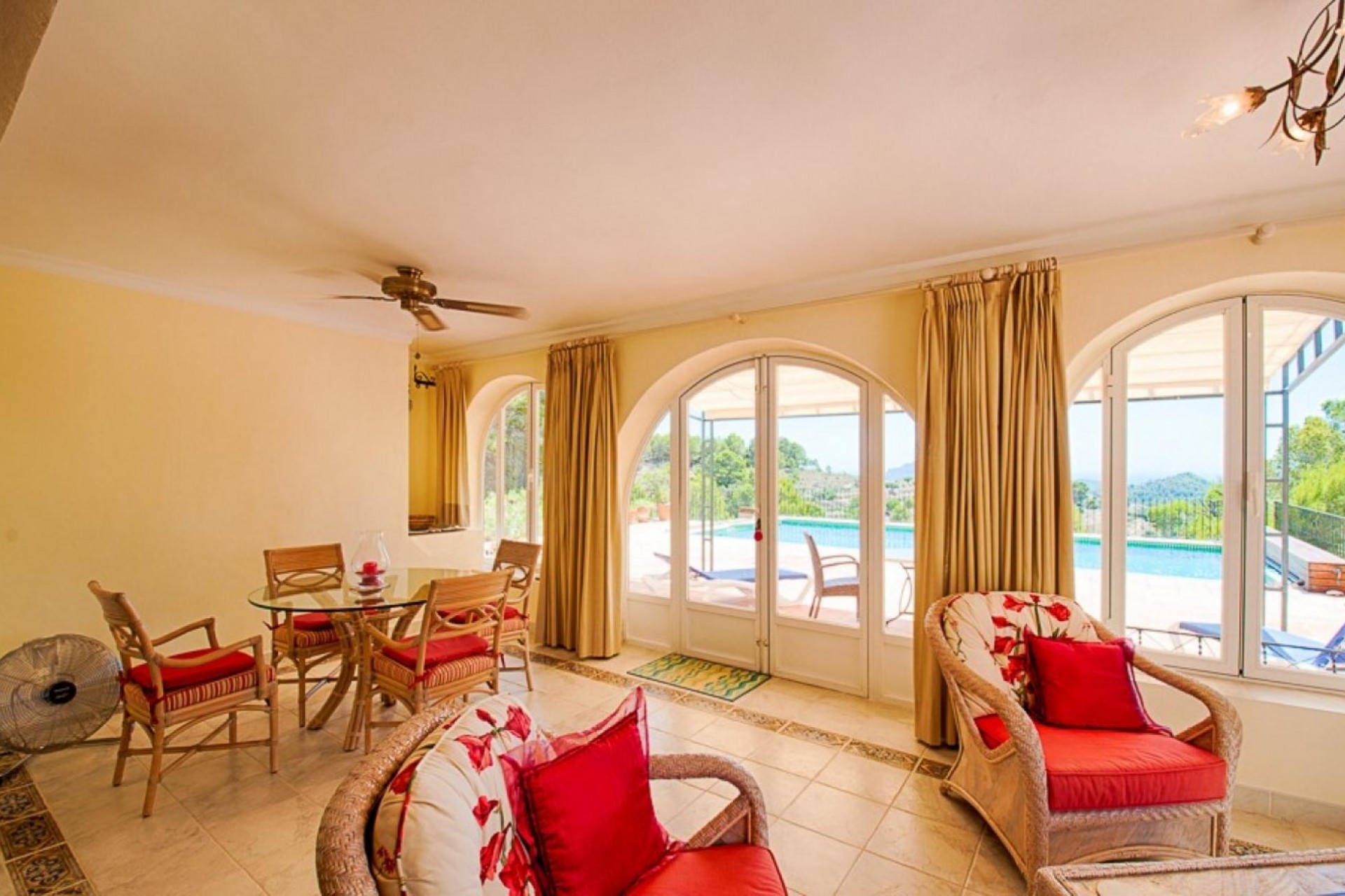 Reventa - Casa de campo -
Benissa