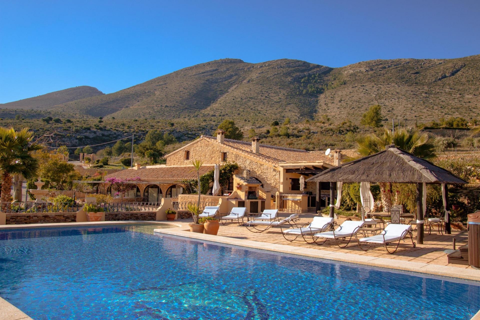 Reventa - Casa de campo -
Benissa