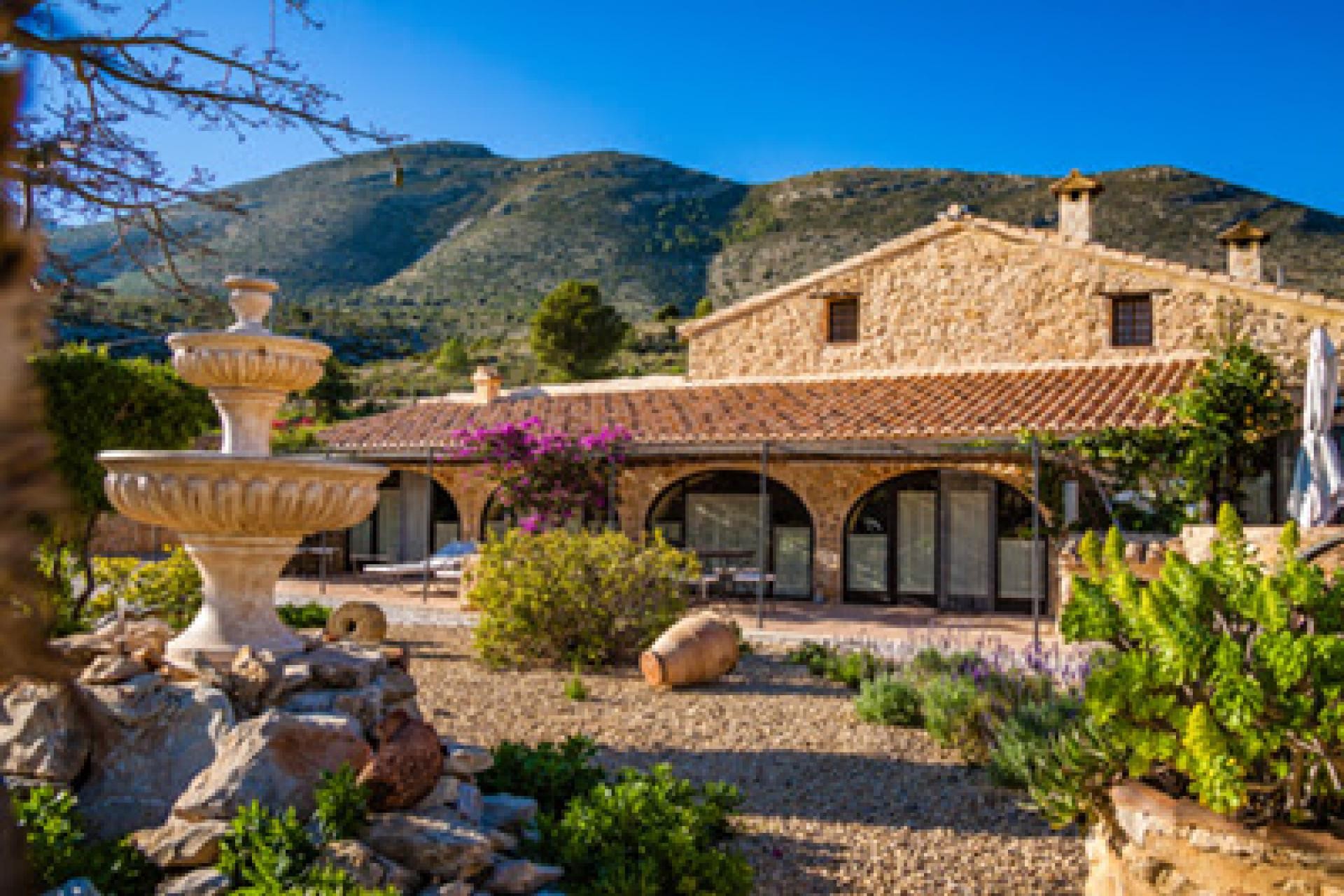 Reventa - Casa de campo -
Benissa