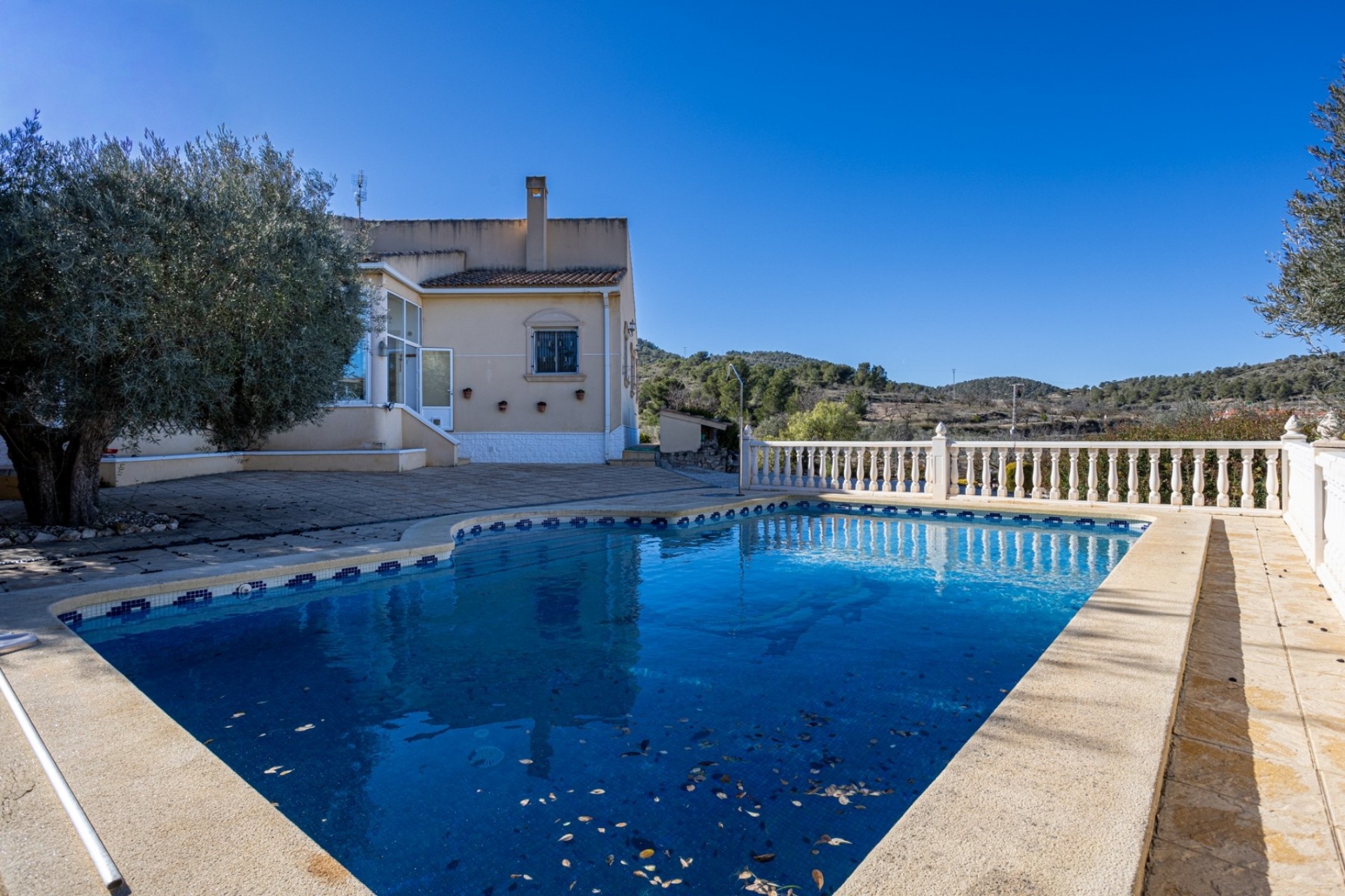 Reventa - Casa de campo -
La Zarza