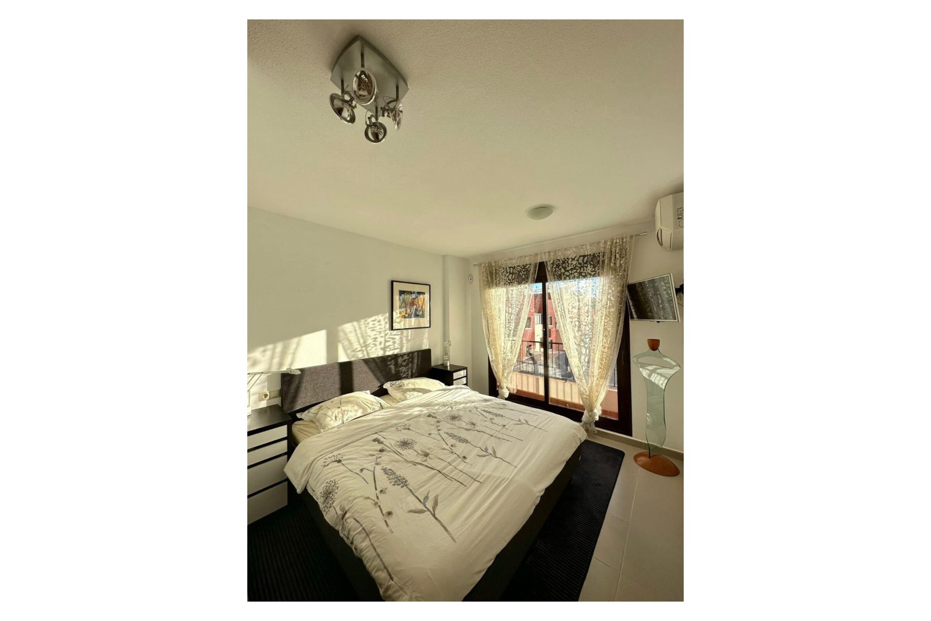 Reventa - Casa de campo -
Torrevieja