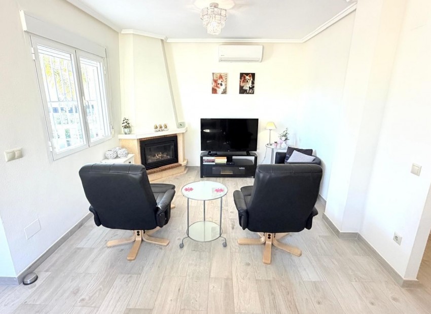 Reventa - casa pareada -
Ciudad Quesada - Rojales - La Marquesa Golf