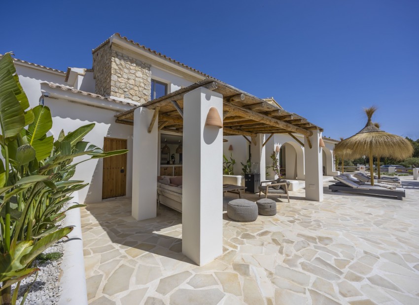 Reventa -  -
Moraira - Benimeit - Tabaira