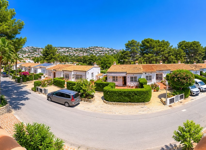 Reventa -  -
Moraira - Pinar del Advocat - Cometa