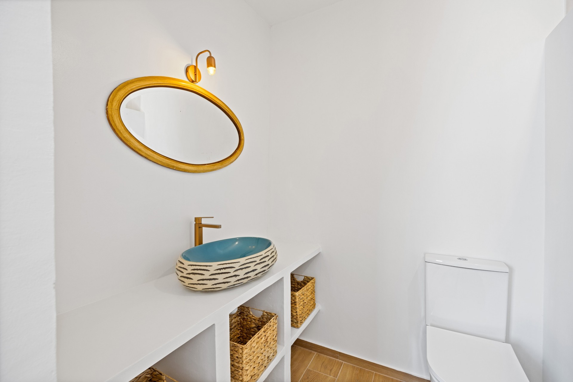 Reventa -  -
Oliva - Oliva Pueblo