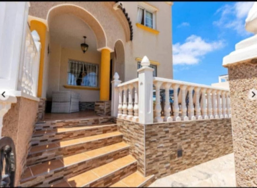 Reventa -  -
Orihuela Costa - Los Dolses
