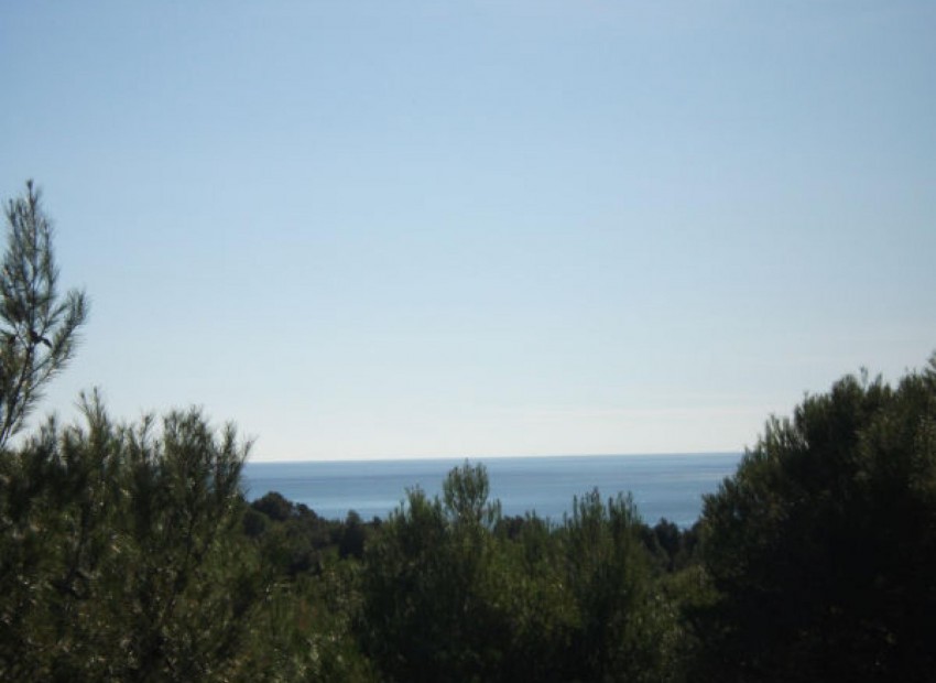 Reventa - Parcela -
Altea la Vella