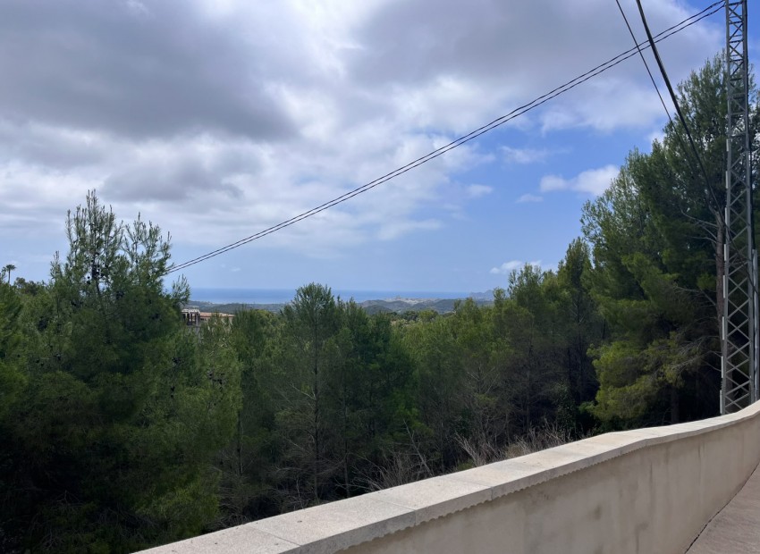 Reventa - Parcela -
Altea