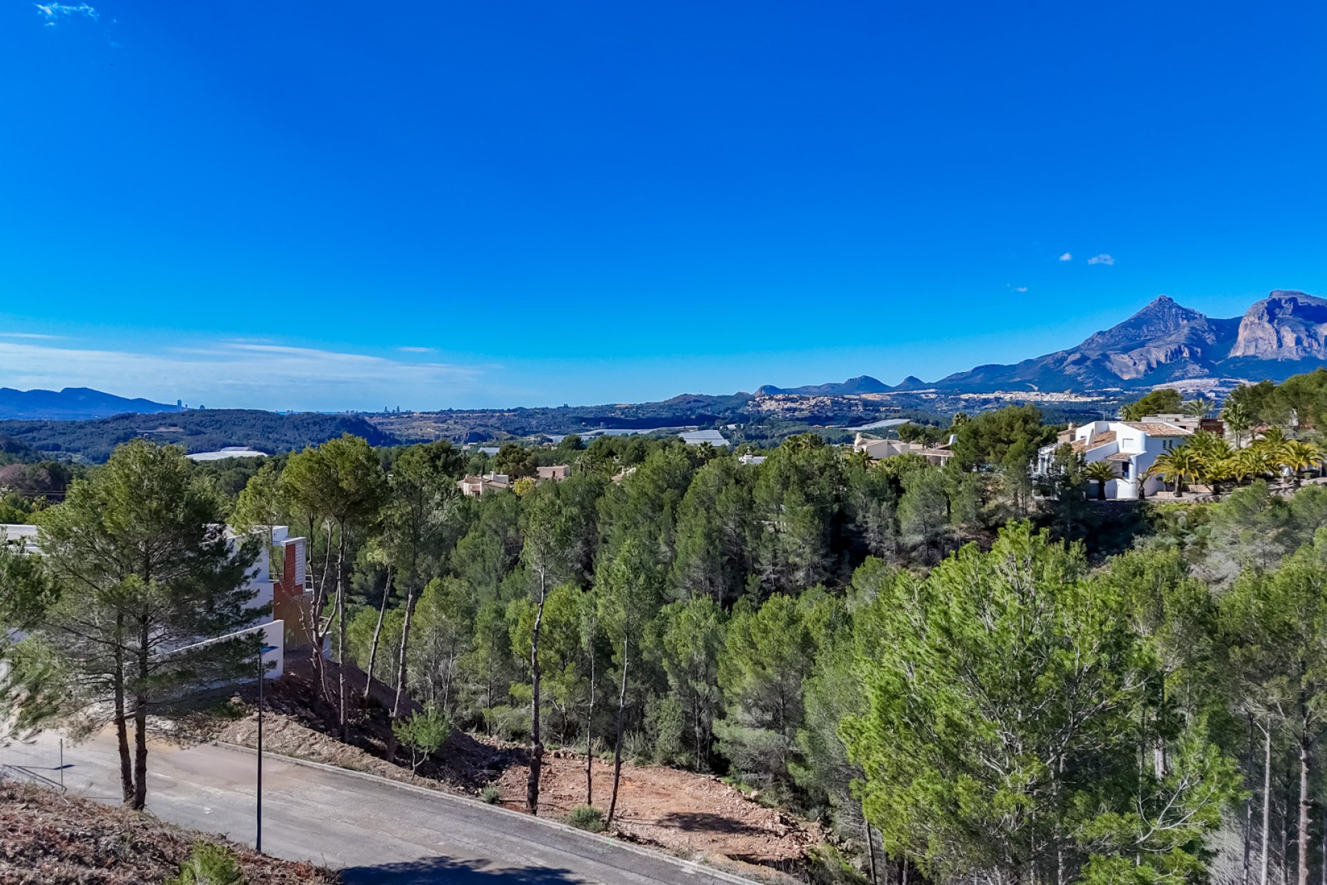 Reventa - Parcela -
Altea