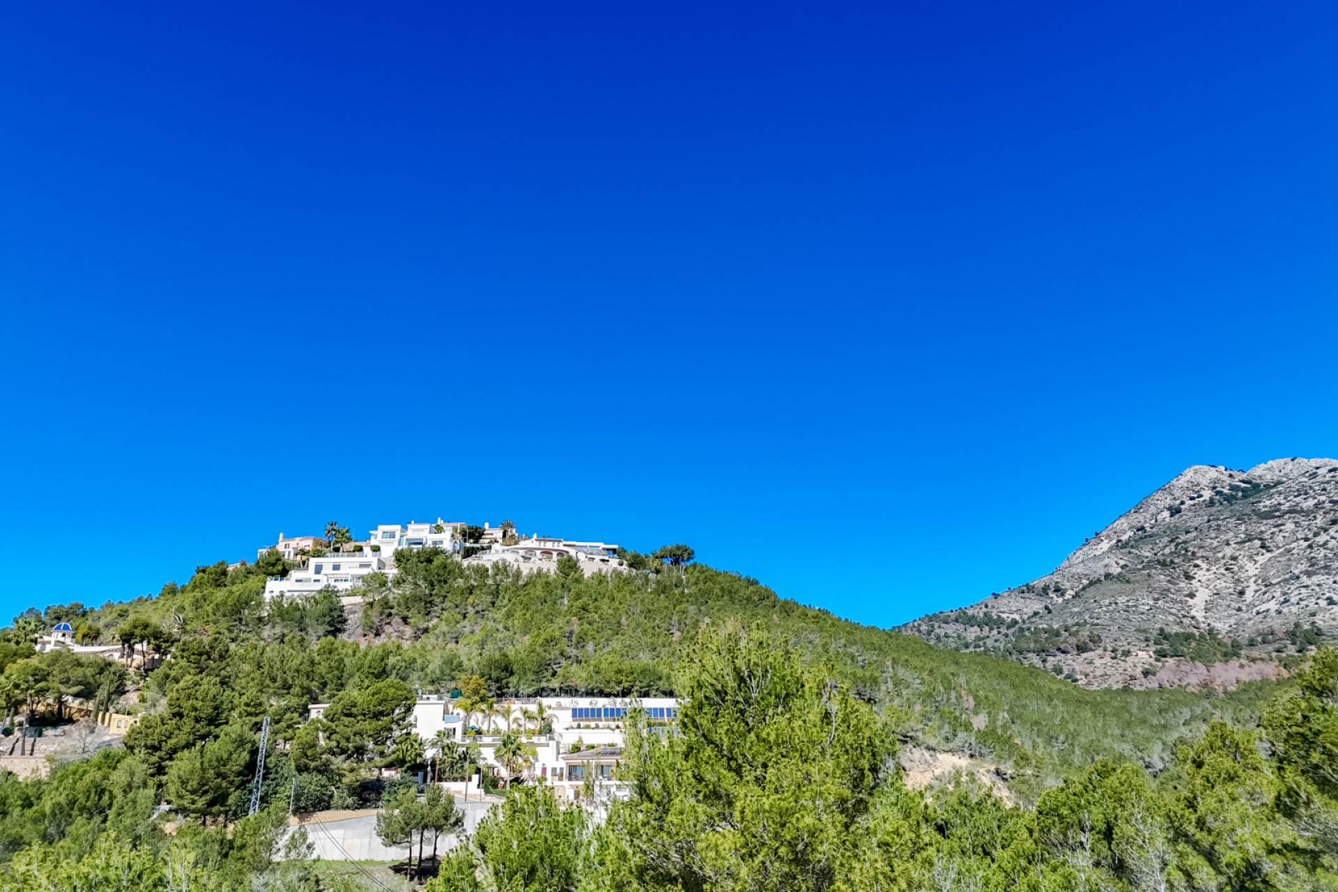 Reventa - Parcela -
Altea