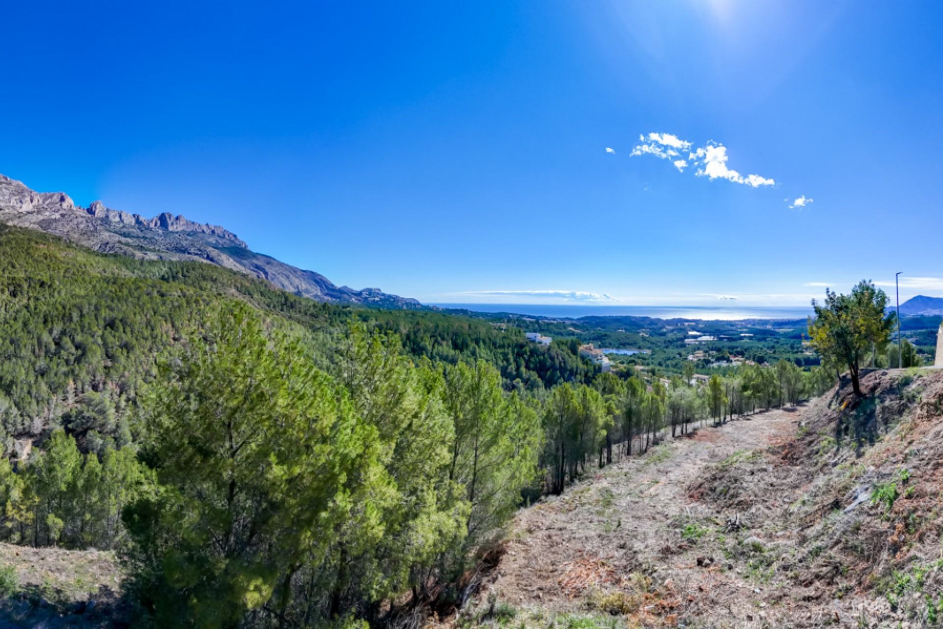 Reventa - Parcela -
Altea