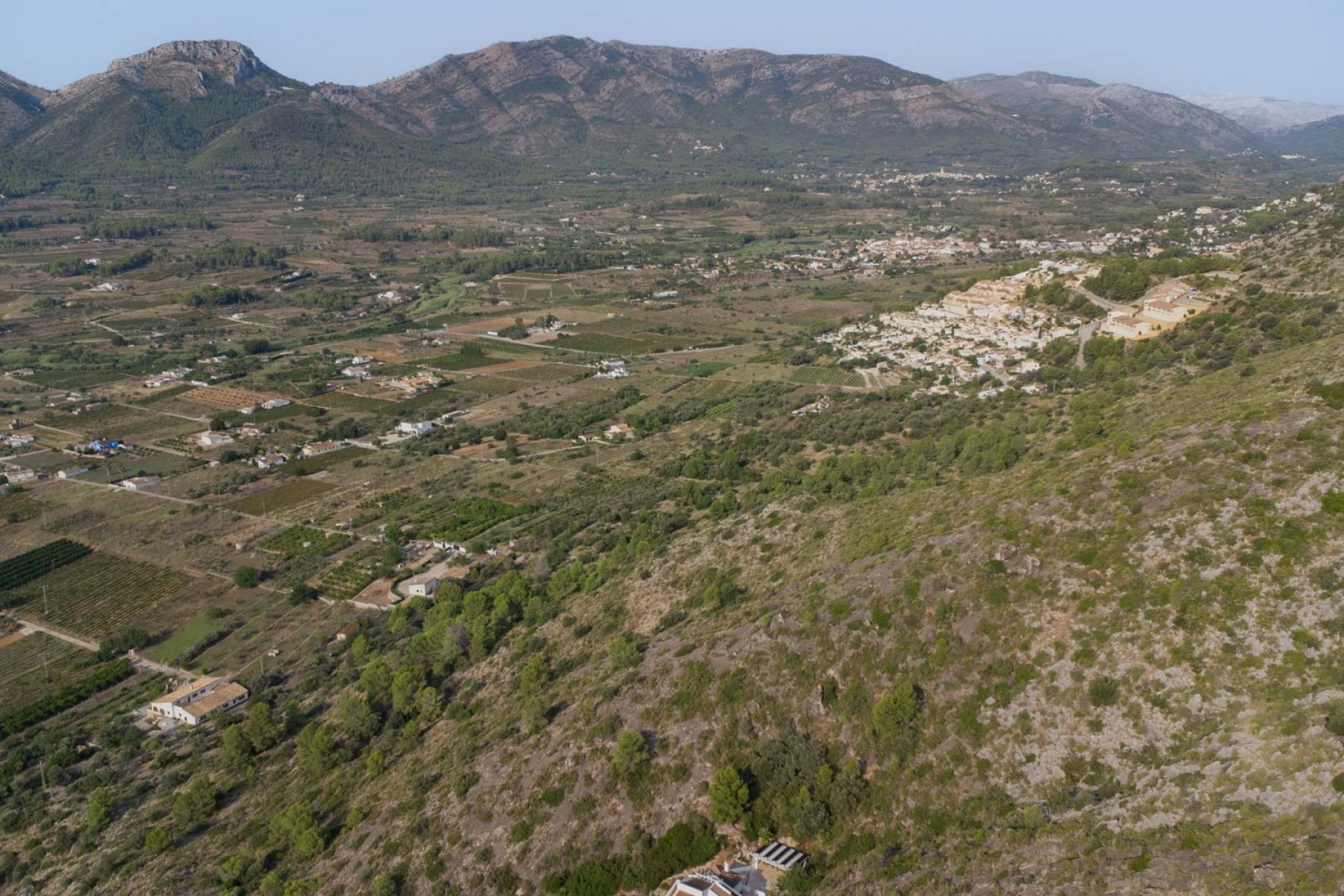 Reventa - Parcela -
Jalón - Valle del Paraíso