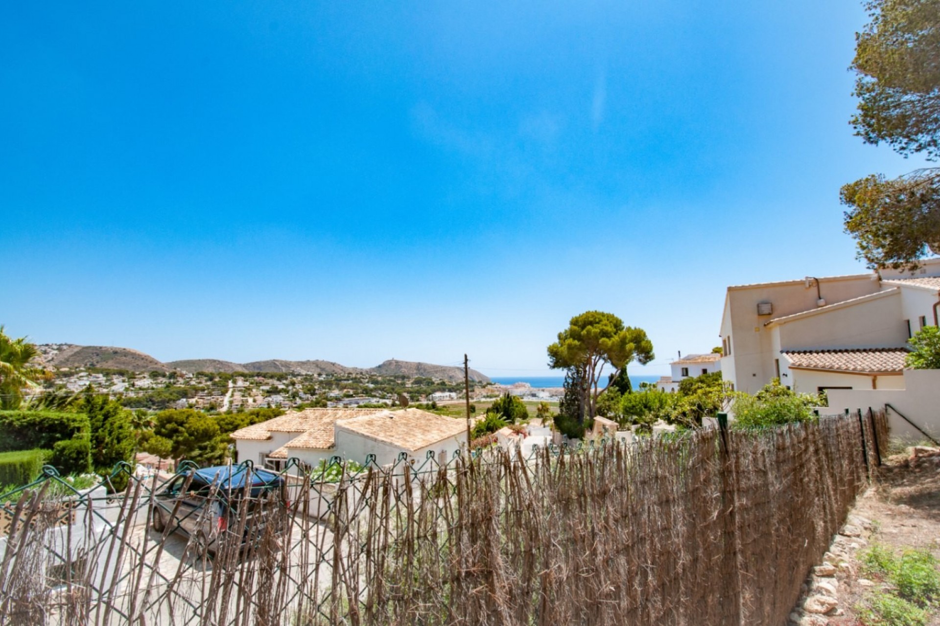 Reventa - Parcela -
Moraira