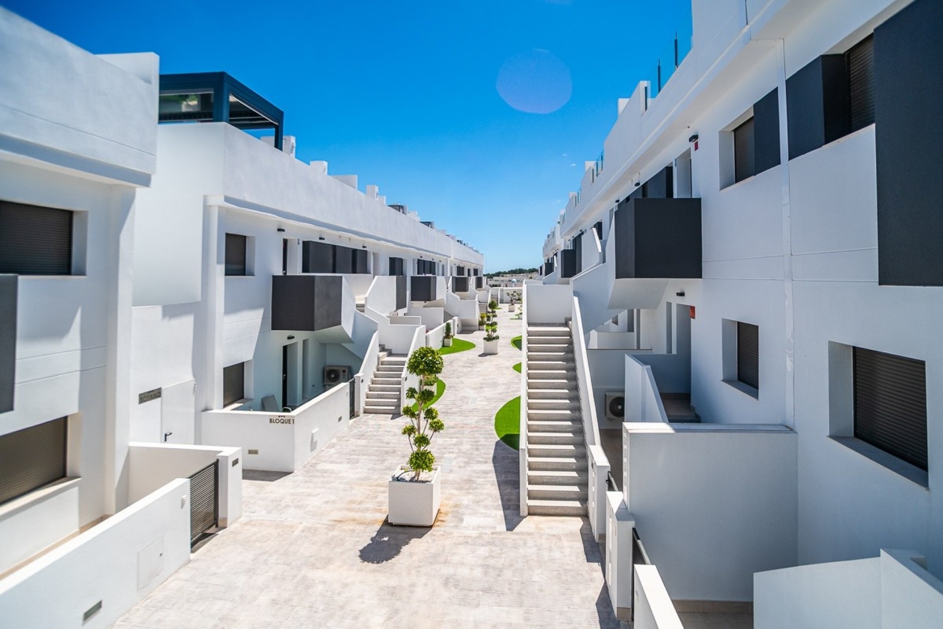 Reventa -  -
TORREVIEJA - LOS BALCONES - LOS ALTOS