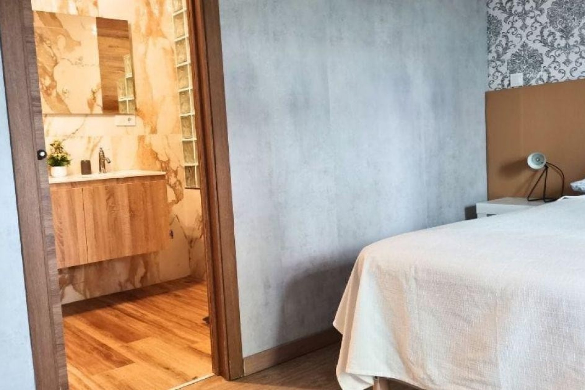 Reventa - Villa -
Albir - Center