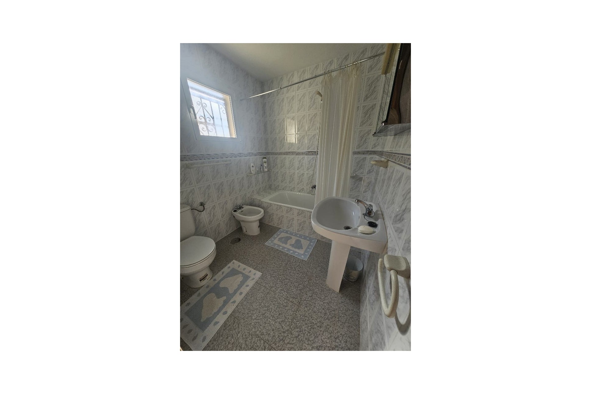 Reventa - Villa -
Albir - Centre