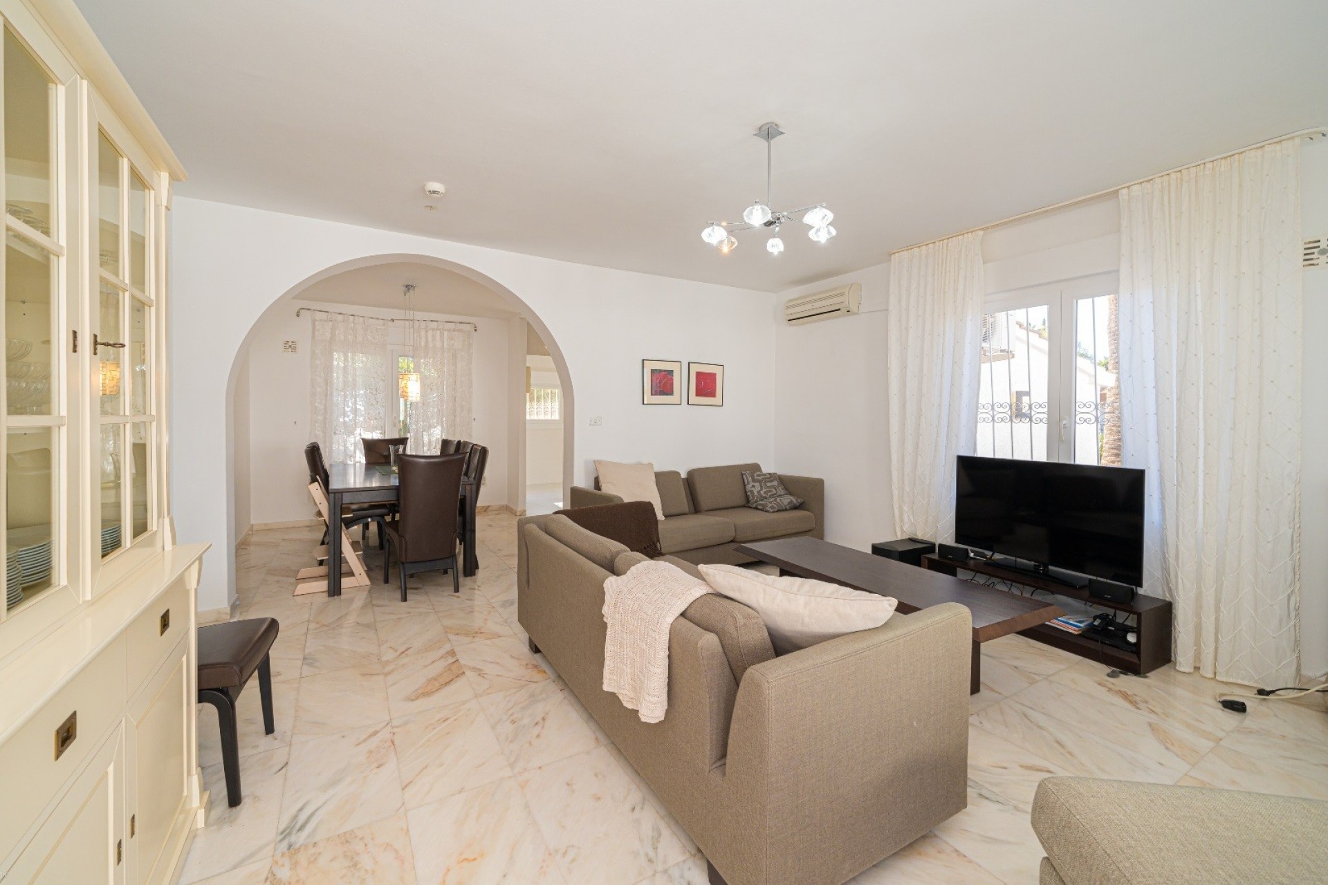 Reventa - Villa -
Albir