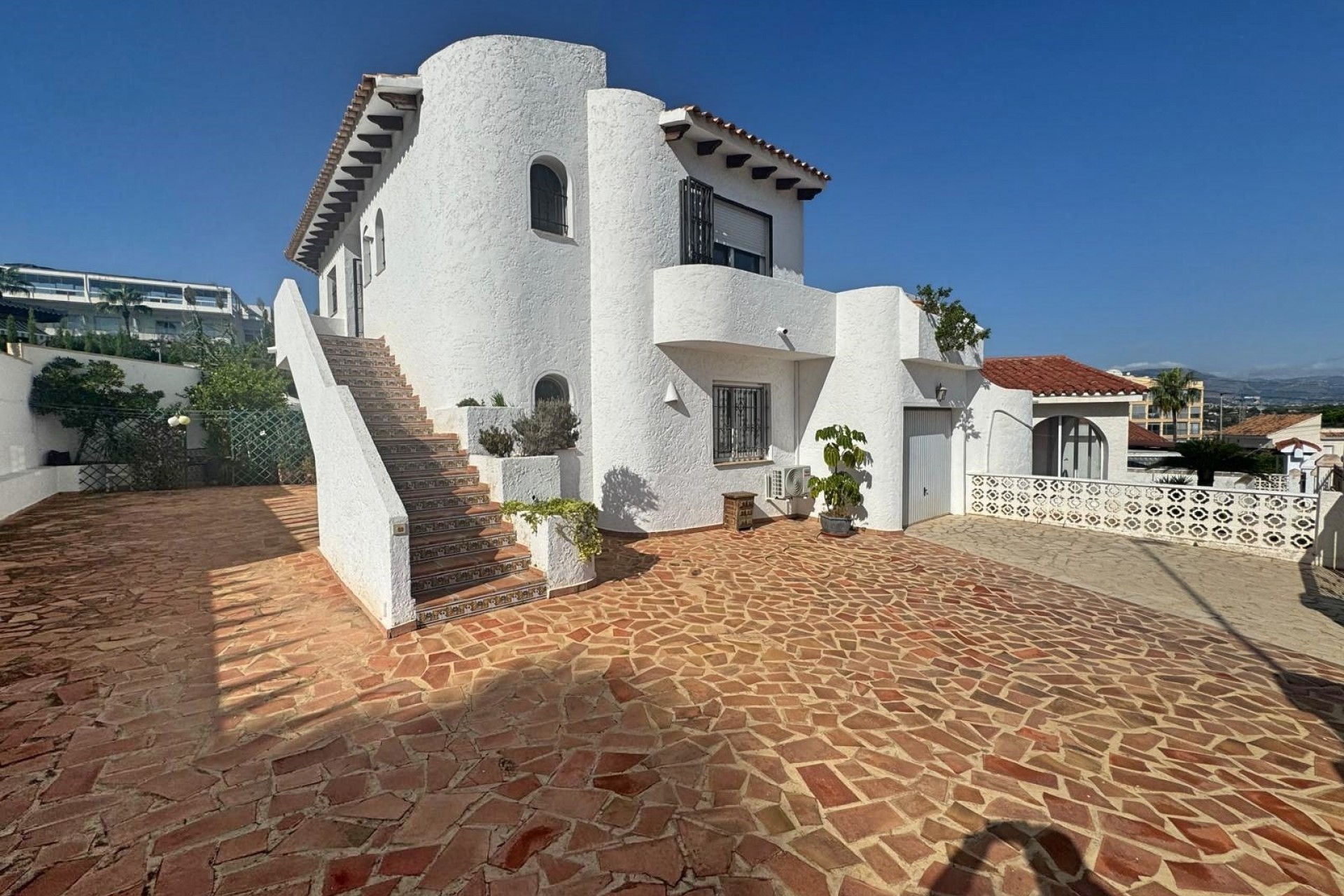 Reventa - Villa -
Albir