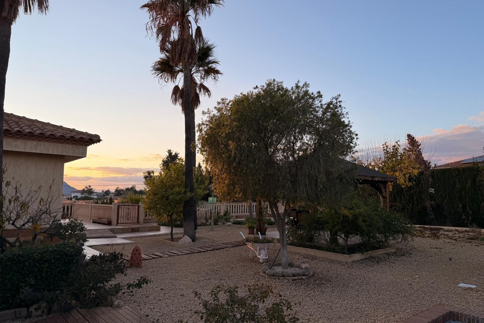 Reventa - Villa -
Alicante - Moralet - Cañada del Fenollar