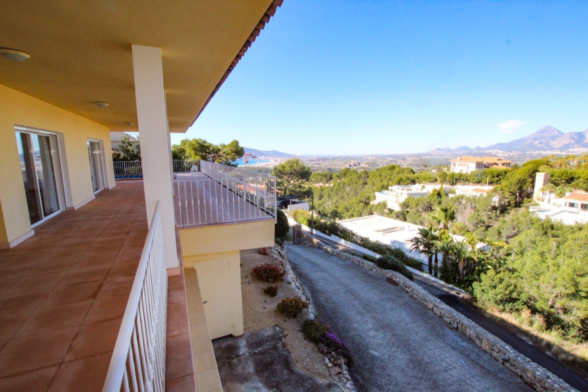 Reventa - Villa -
Altea - Altea La Vella