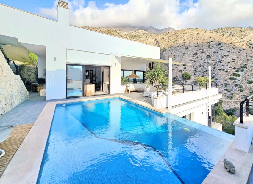 Reventa - Villa -
Altea - La Vieja