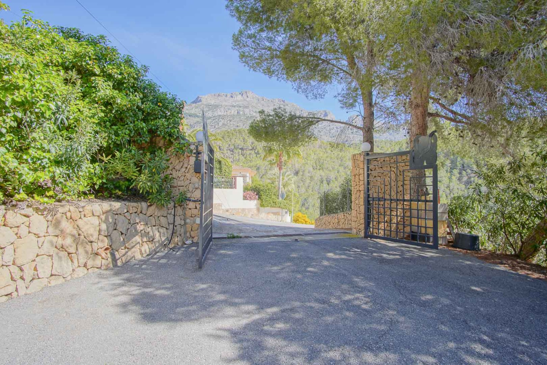 Reventa - Villa -
Altea - Santa Clara