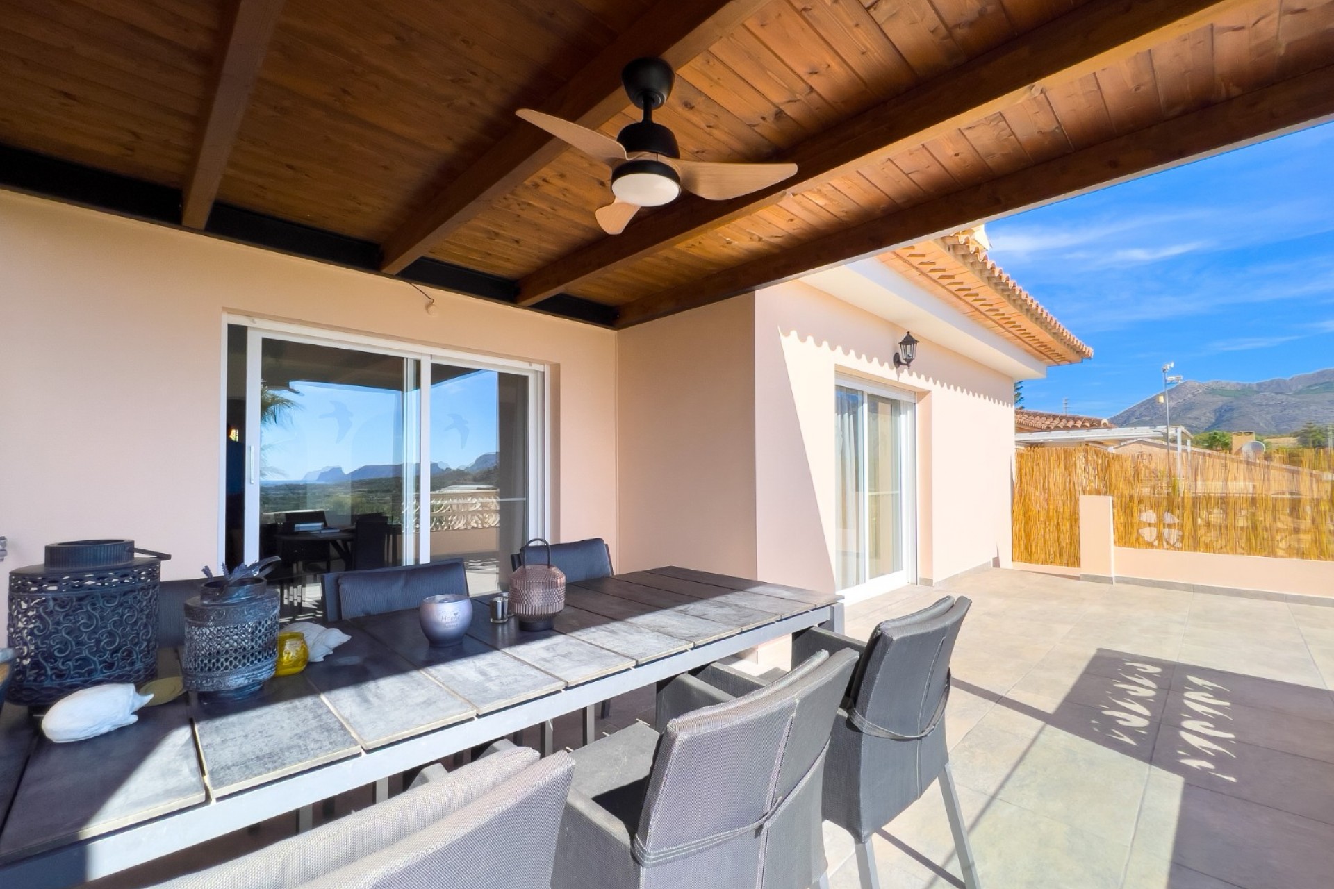Reventa - Villa -
Altea