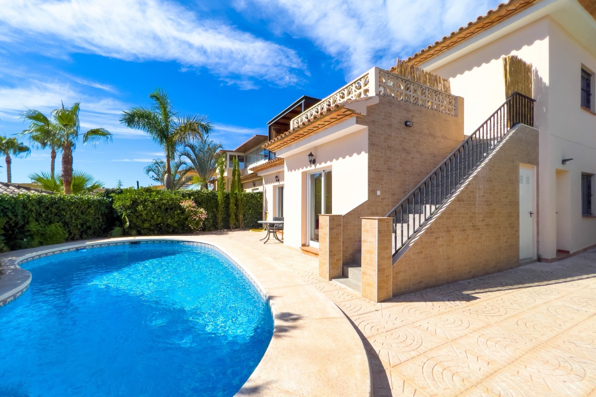 Reventa - Villa -
Altea