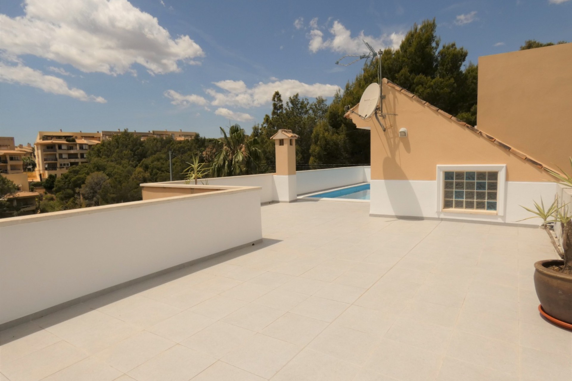 Reventa - Villa -
Altea