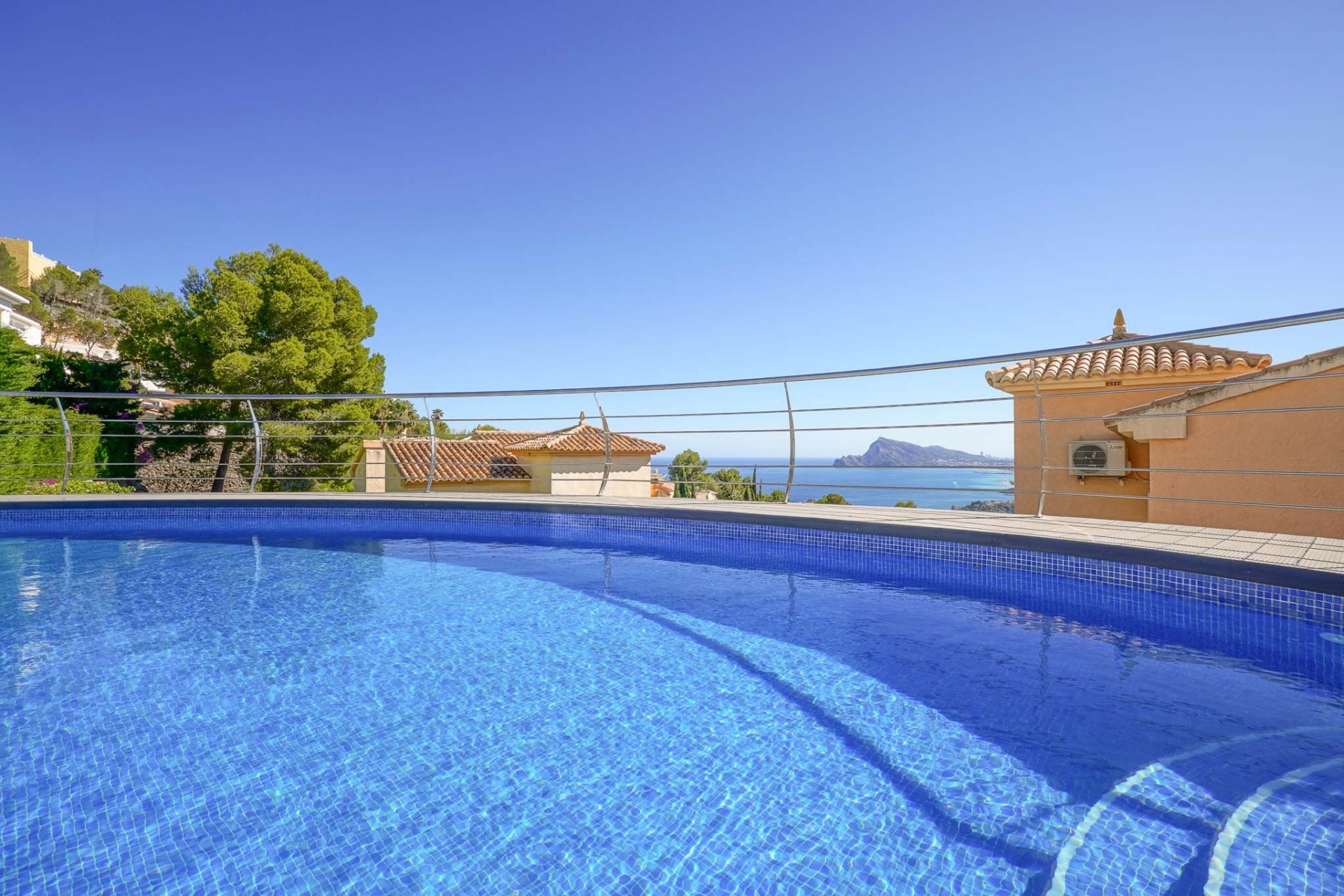 Reventa - Villa -
Altea