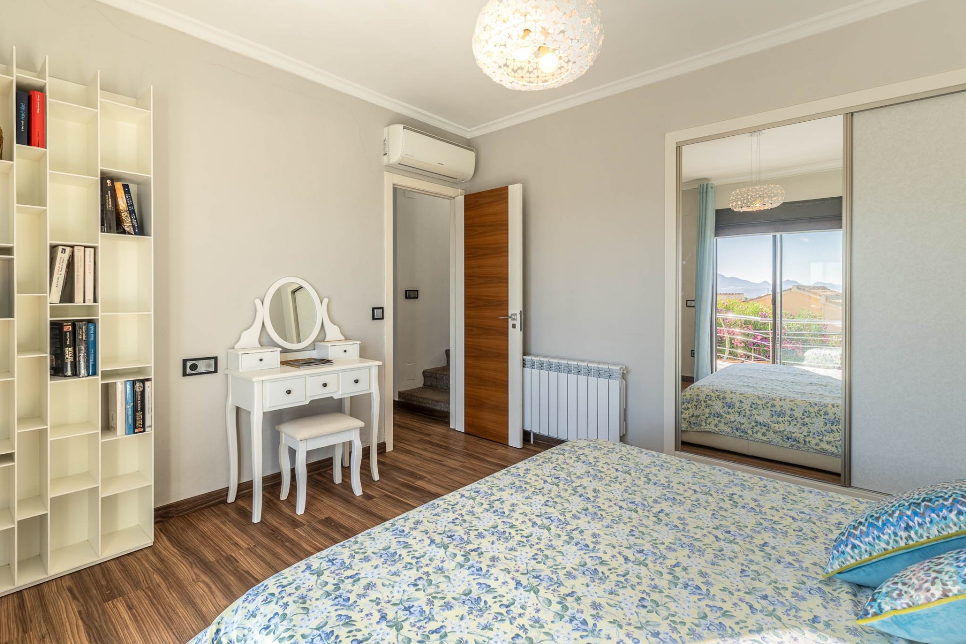 Reventa - Villa -
Altea