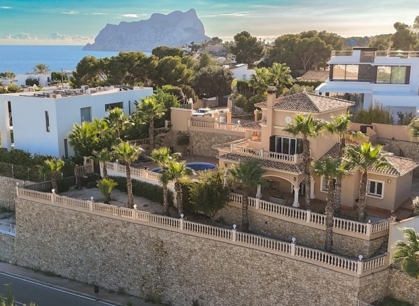 Reventa - Villa -
Benissa - Cala Advocat - Baladrar