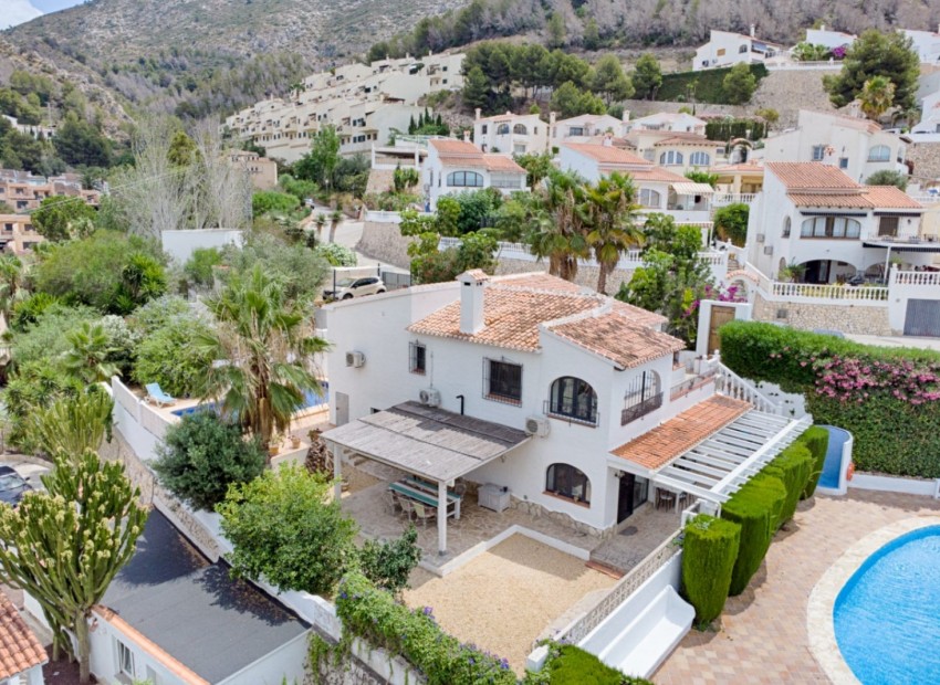 Reventa - Villa -
Benitachell