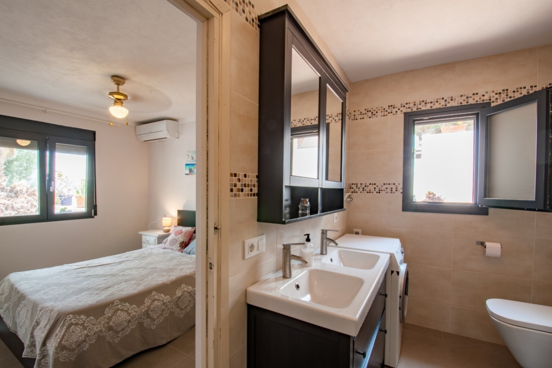 Reventa - Villa -
Benitachell