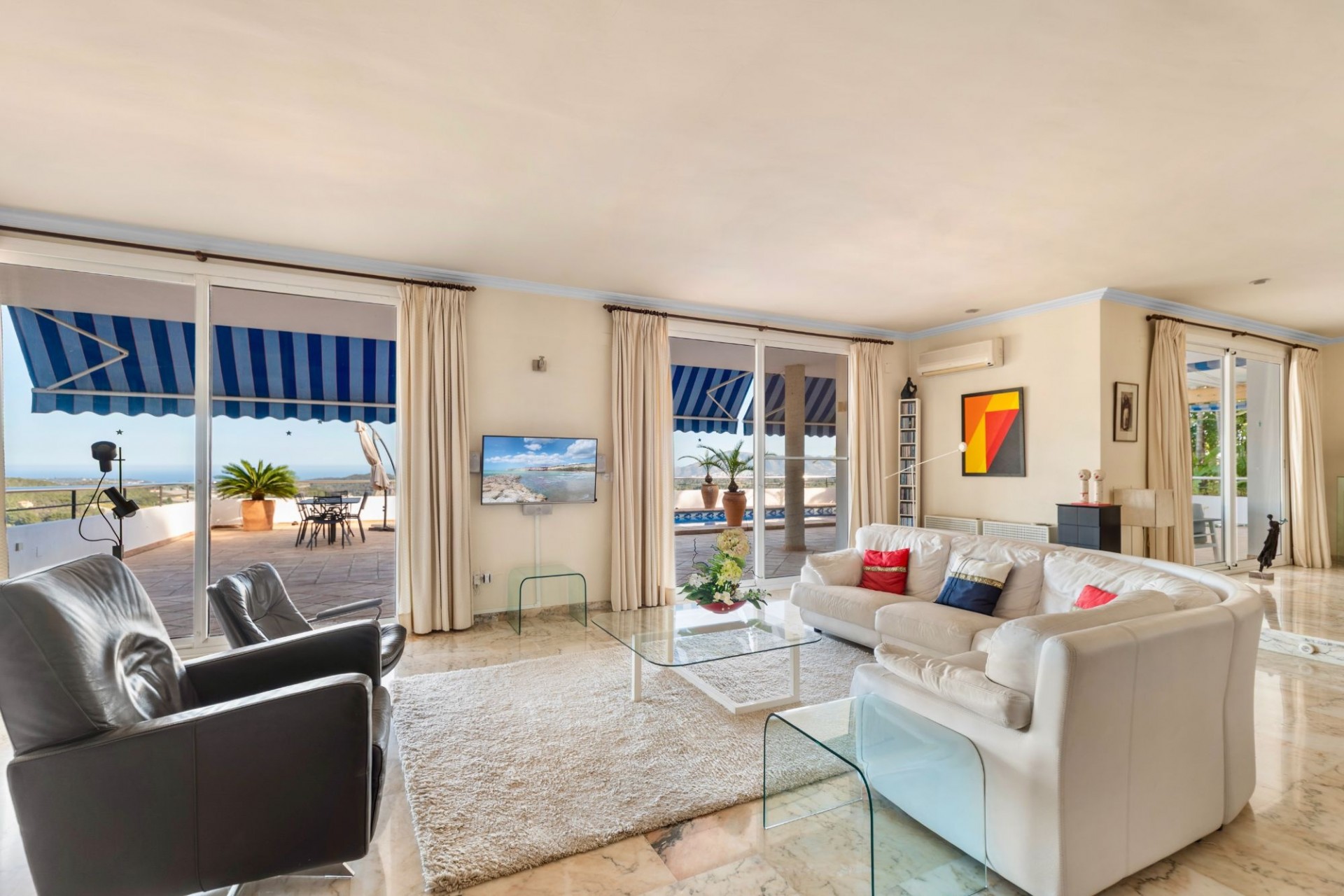 Reventa - Villa -
Callosa d'En Sarrià